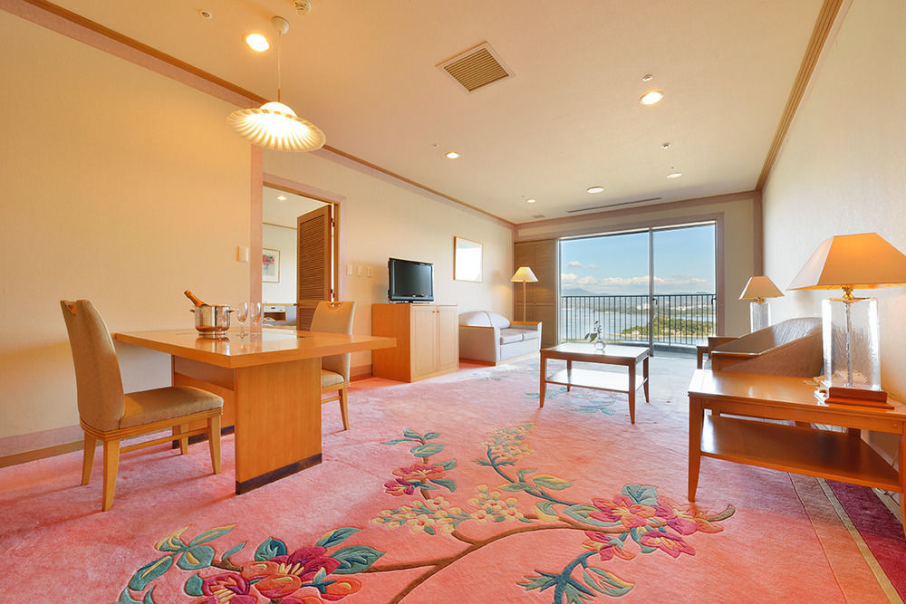 Shirahama Coganoi Resort & Spa מראה חיצוני תמונה